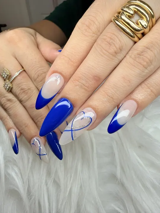 Trabajo de manicura realizado por Coquette Studio
